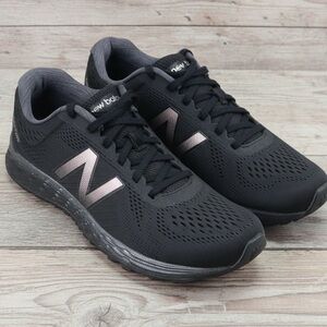 New Balance Black Athletic Running Shoes with Metallic Accent